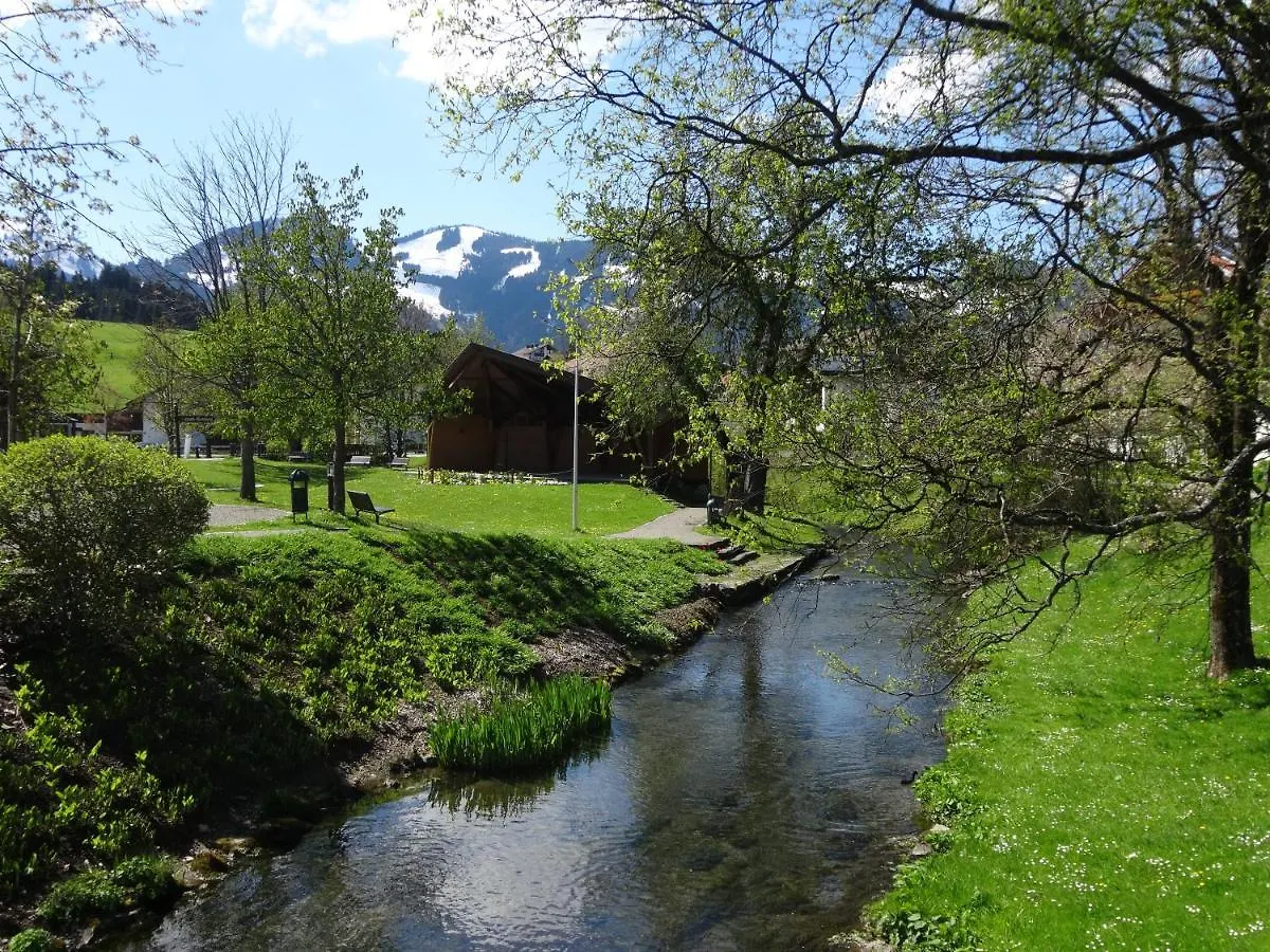 Apartment Ferienwohnungen Im Faerberhaus Fischen im Allgaeu