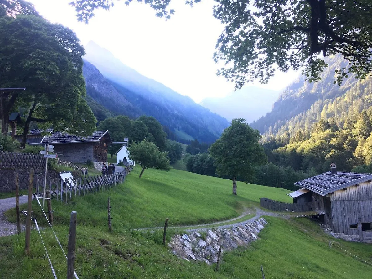 Ferienwohnungen Im Faerberhaus Fischen im Allgaeu 0*,